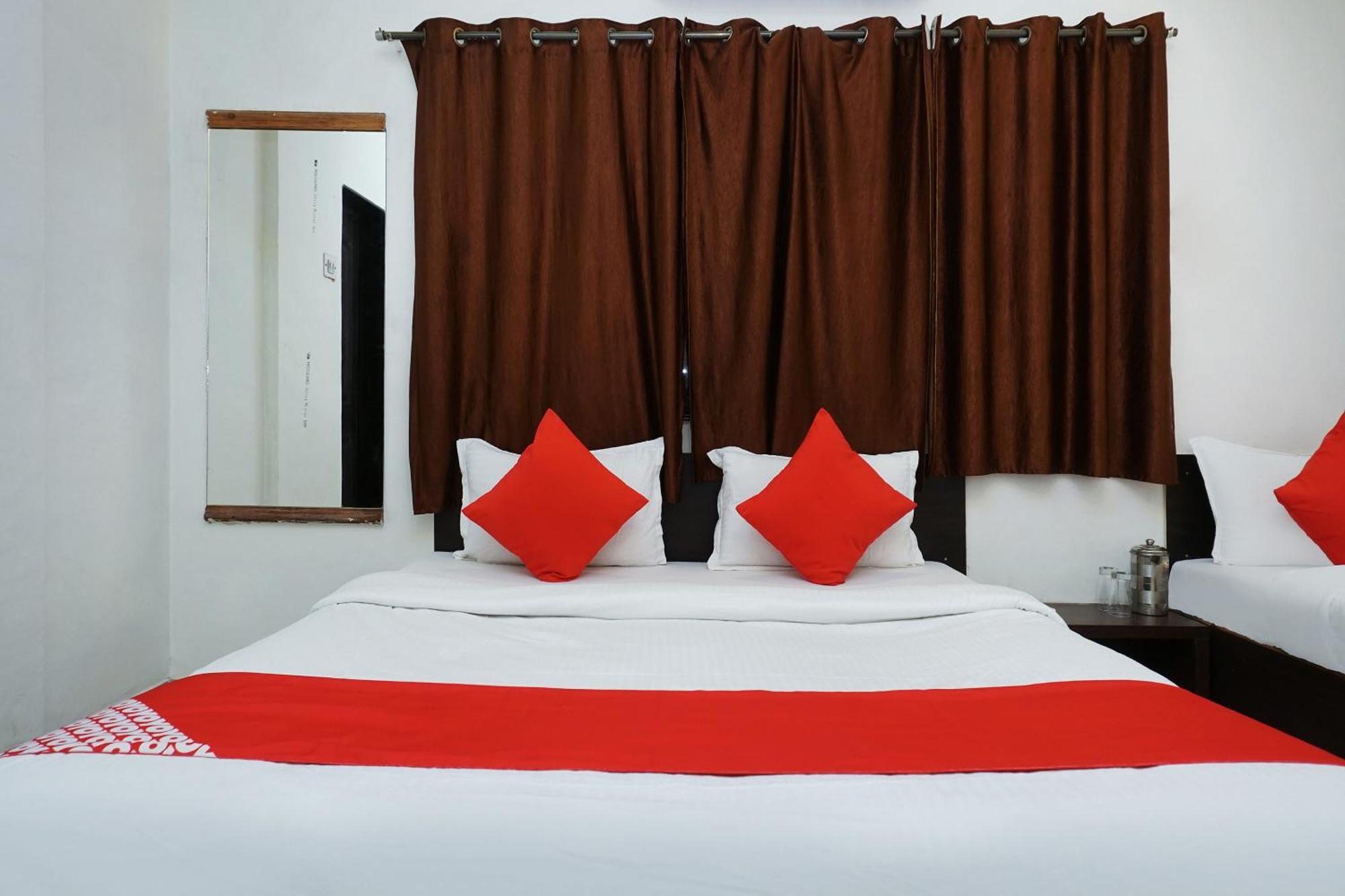 Super Hotel O Shirdi Sai Inn Екстериор снимка